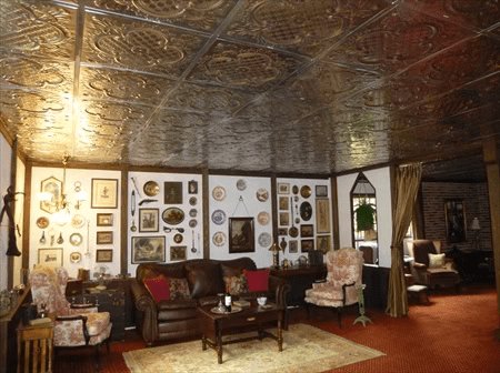 Tin Ceiling Tiles: Vintage Style Inspiration - Metal Ceiling Express