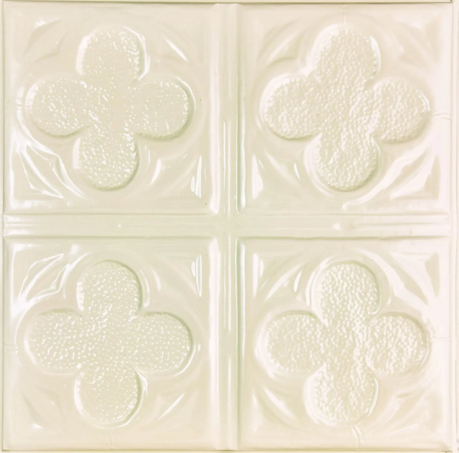 Are Tin Ceiling Tiles in Style?